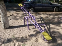 Качели-балансир