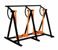 уличный тренажер